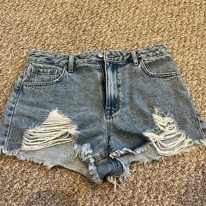 Pacsun jean shorts- ‘High Rise Festival’